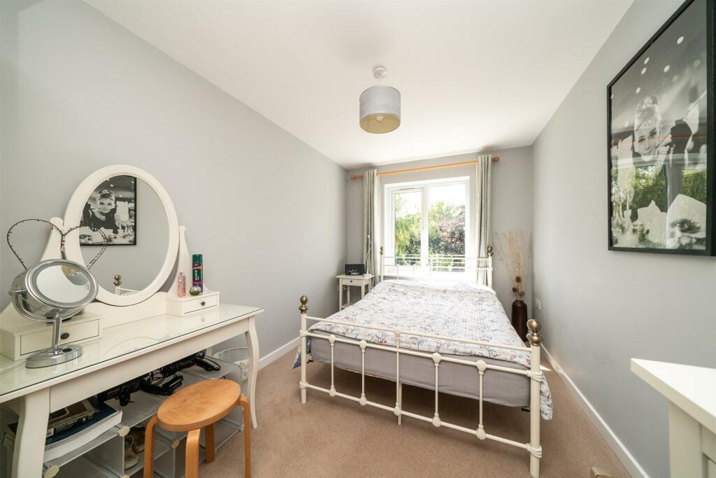 Additional property image - Foxcroft, St. Albans