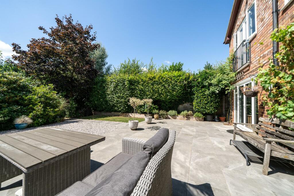 Additional property image - Foxcroft, St. Albans