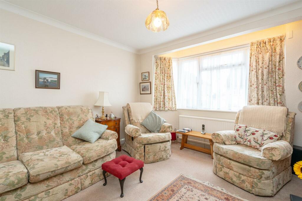 Additional property image - Dickens Close, St. Albans