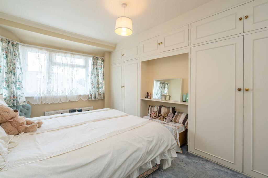 Additional property image - Dickens Close, St. Albans