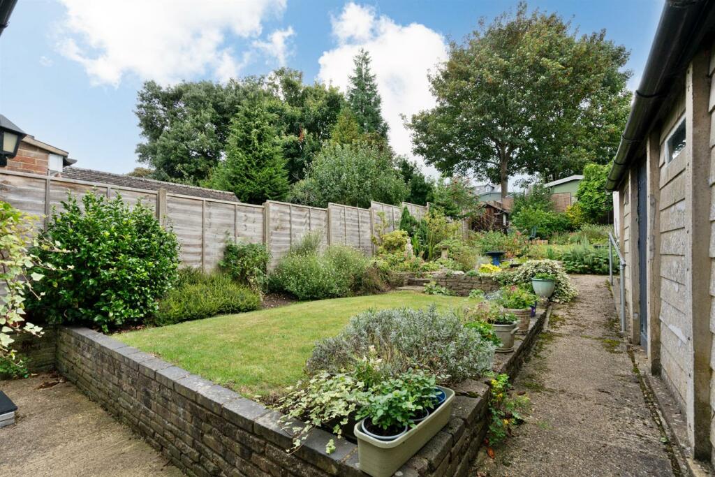 Additional property image - Dickens Close, St. Albans