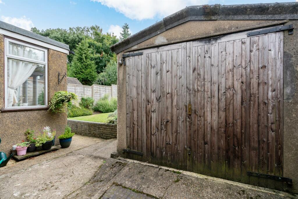 Additional property image - Dickens Close, St. Albans