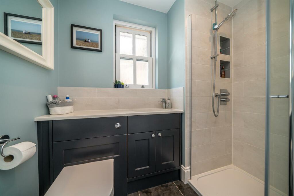 Additional property image - Folly Lane, St. Albans