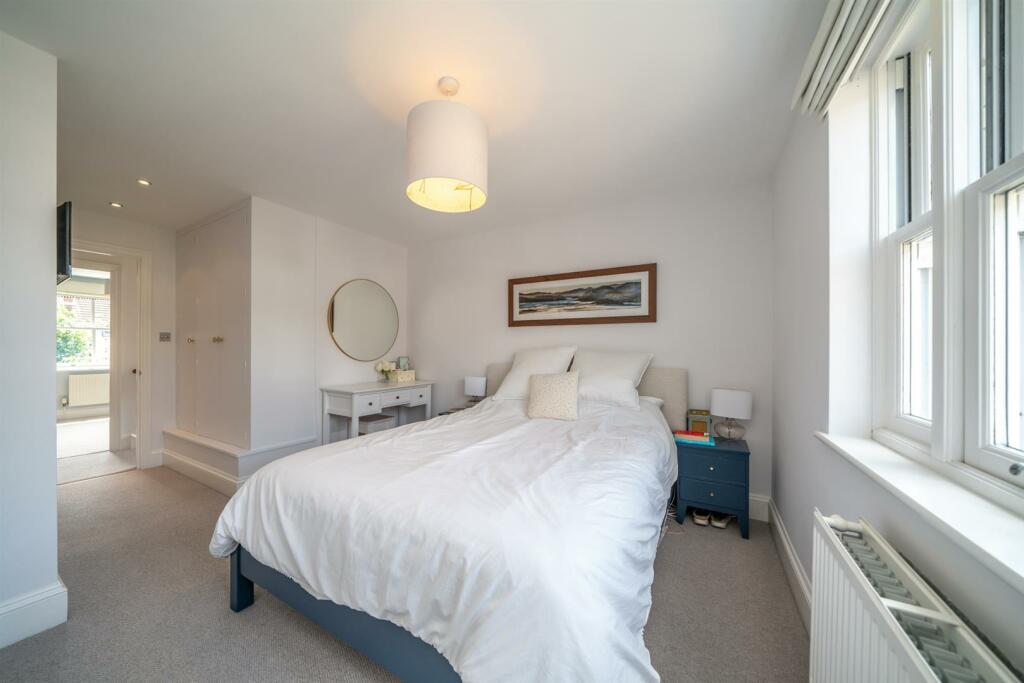 Additional property image - Folly Lane, St. Albans