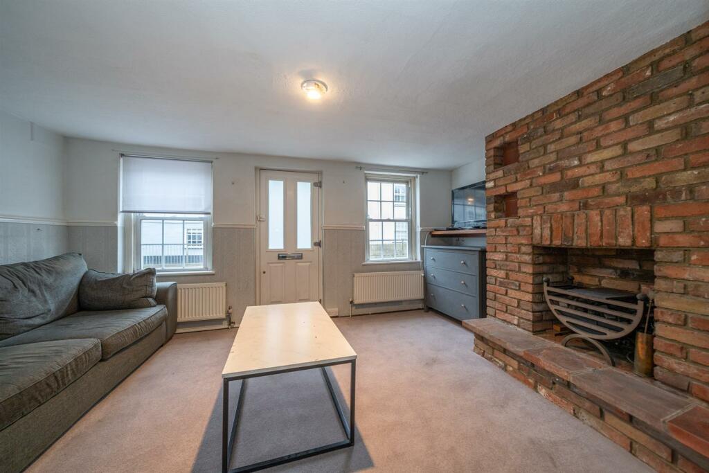 Additional property image - High Street, London Colney, St. Albans