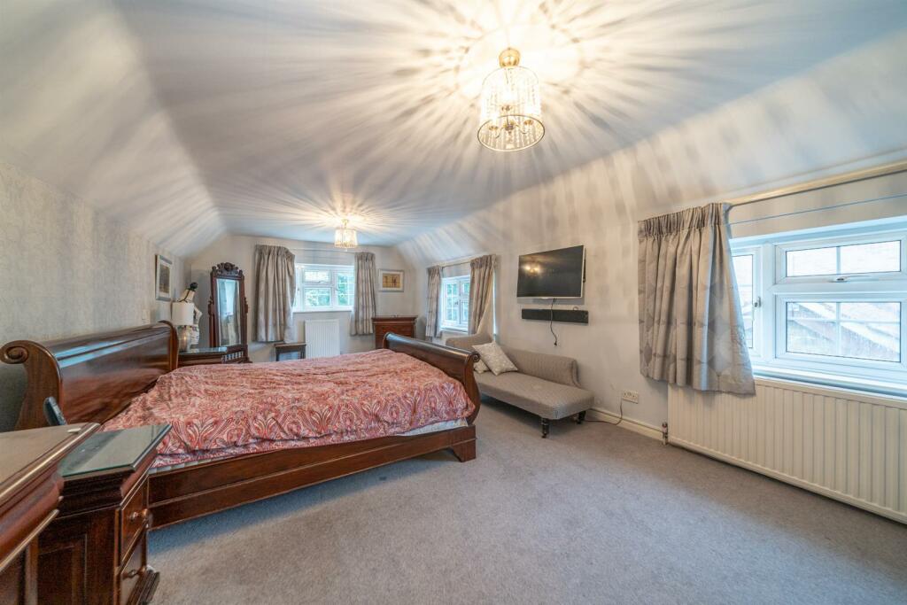 Additional property image - High Street, London Colney, St. Albans
