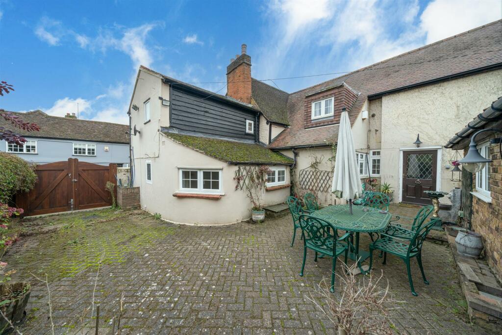Additional property image - High Street, London Colney, St. Albans