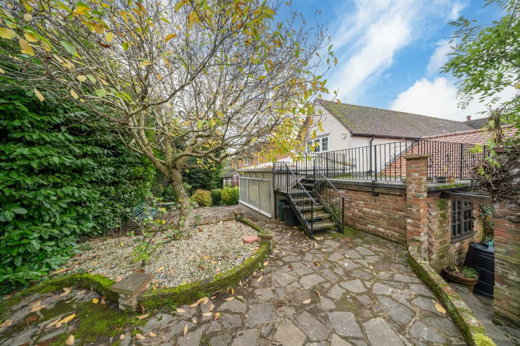 Additional property image - High Street, London Colney, St. Albans