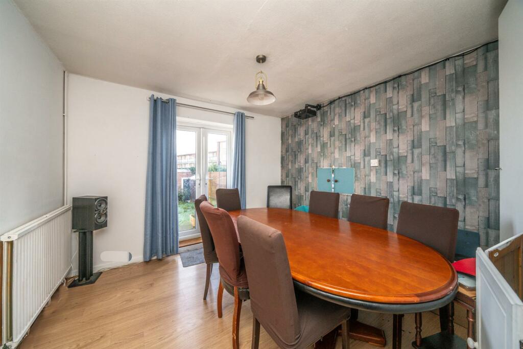 Additional property image - Trumpington Drive, St. Albans