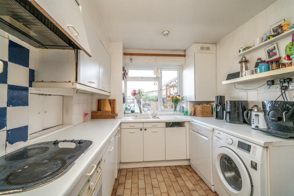 Additional property image - Trumpington Drive, St. Albans