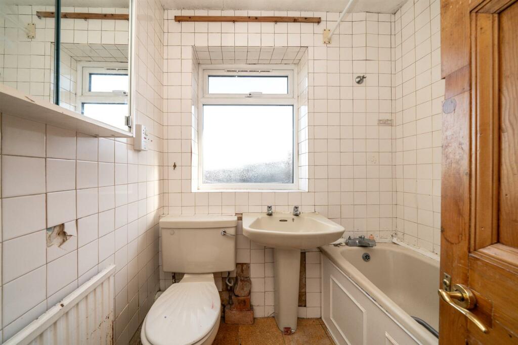 Additional property image - Trumpington Drive, St. Albans