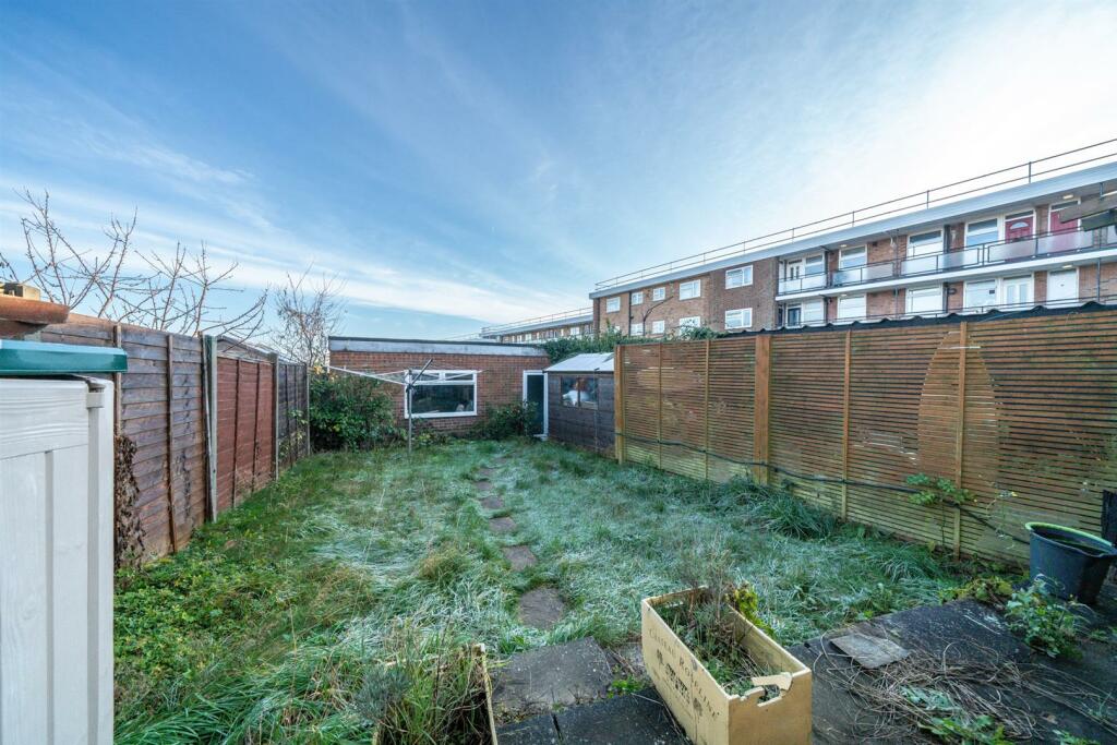 Additional property image - Trumpington Drive, St. Albans