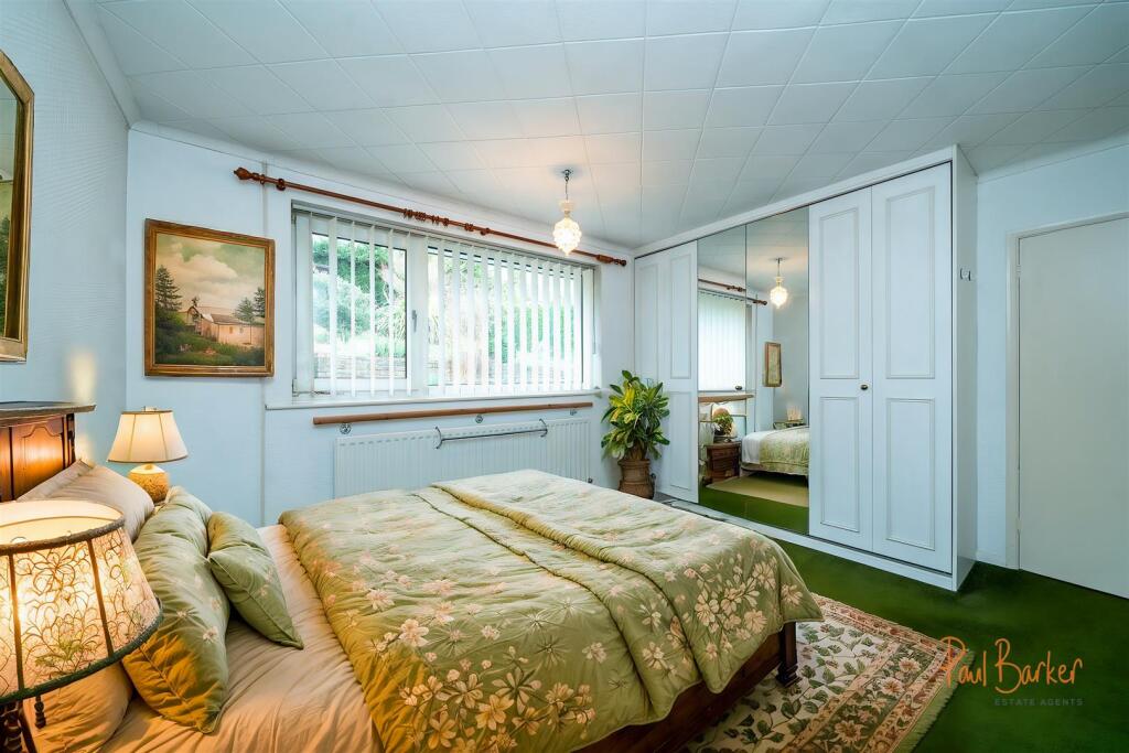 Additional property image - Butt Field View, St. Albans