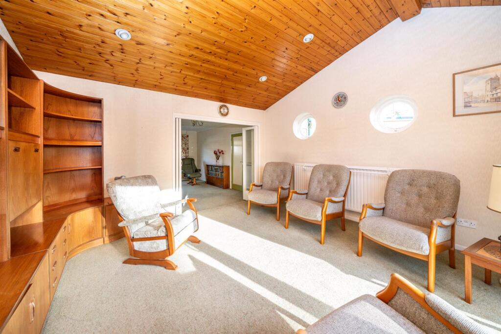 Additional property image - Foxcroft, St Albans