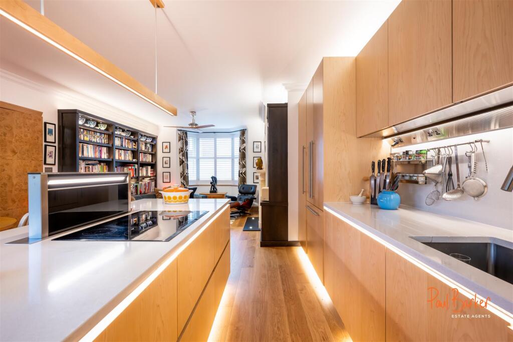Additional property image - Grange Street, St. Albans