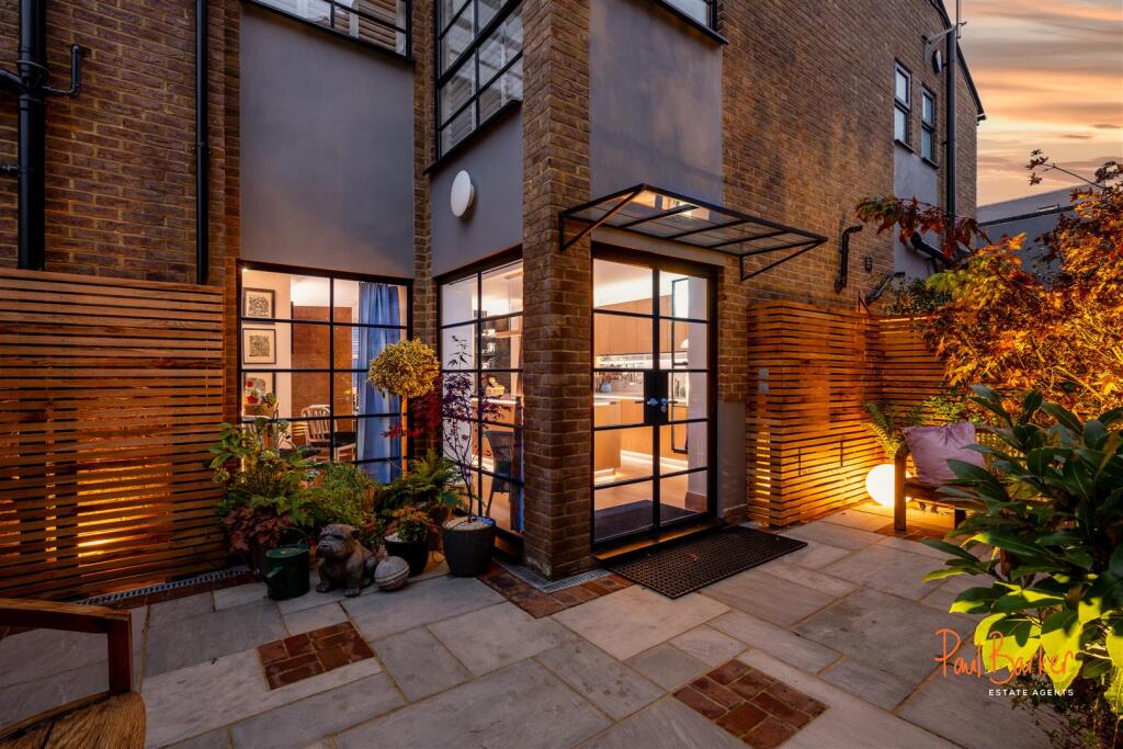 Additional property image - Grange Street, St. Albans