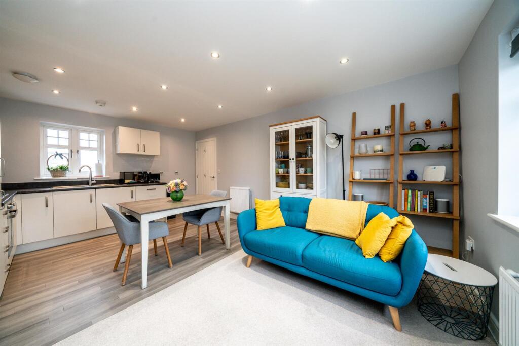 Additional property image - Harrier End, St. Albans