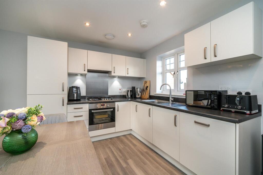 Additional property image - Harrier End, St. Albans