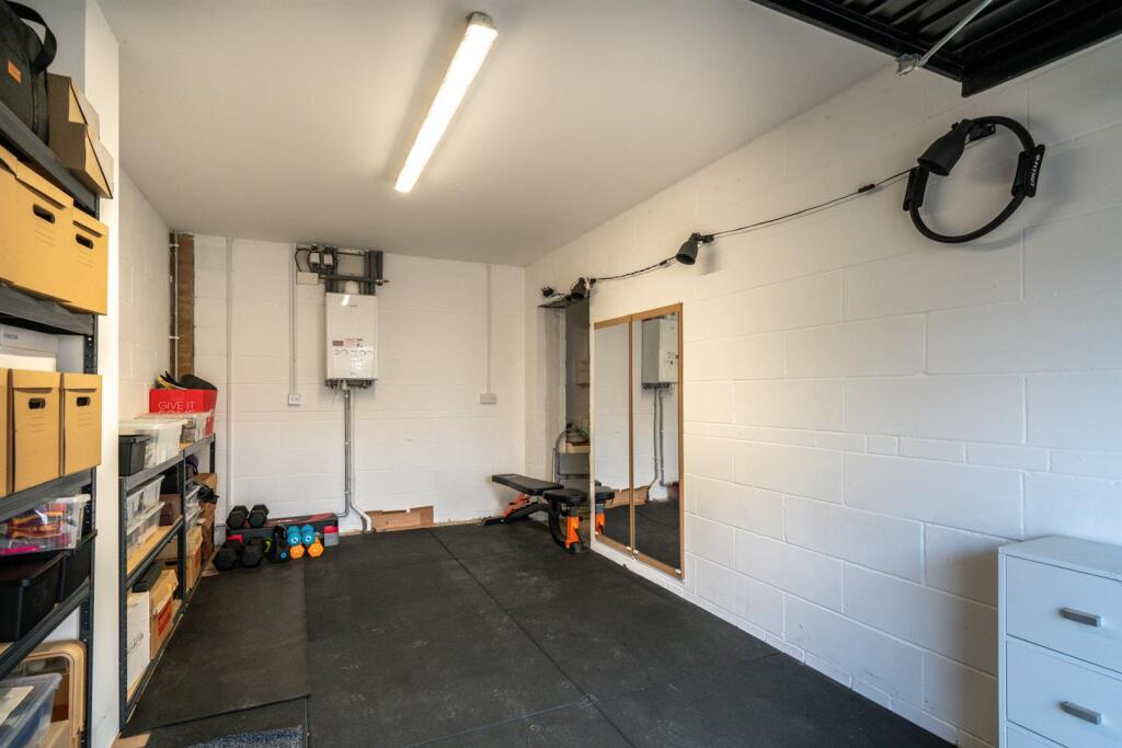 Additional property image - Harrier End, St. Albans