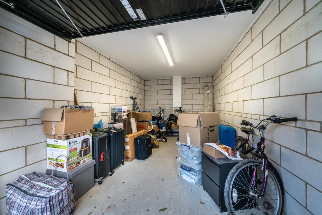 Additional property image - Harrier End, St. Albans