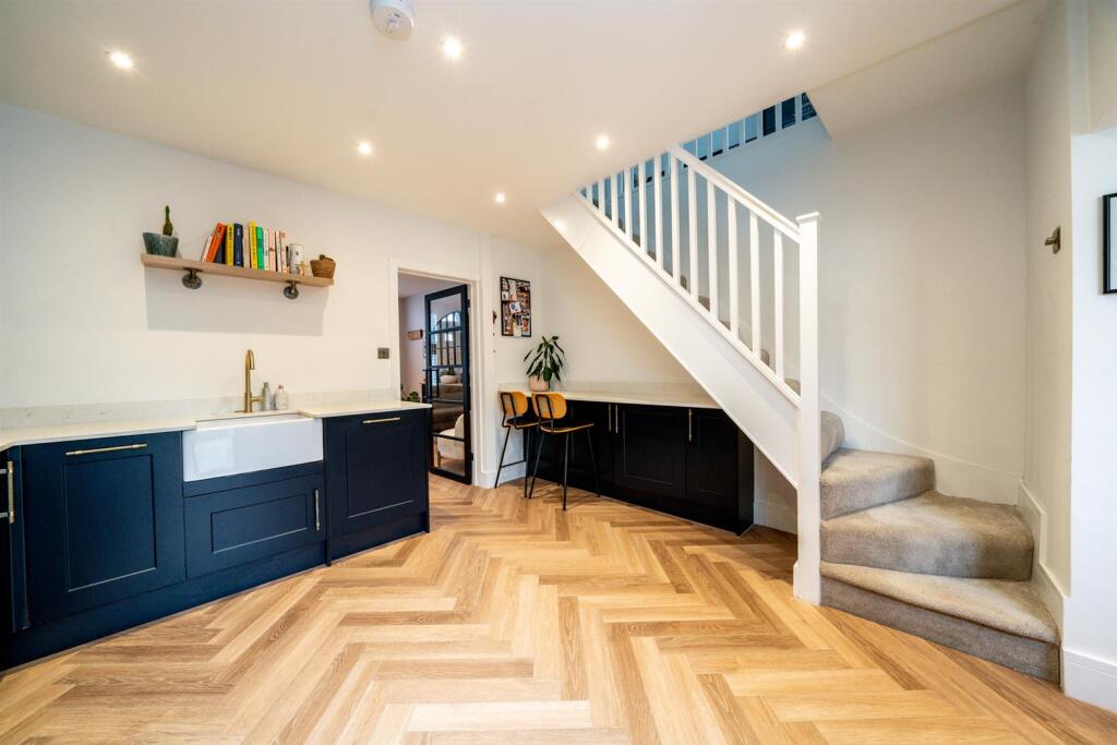 Additional property image - Grange Street, St. Albans