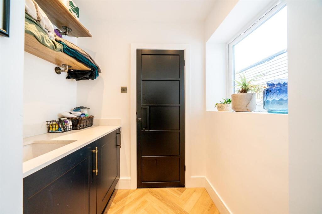 Additional property image - Grange Street, St. Albans