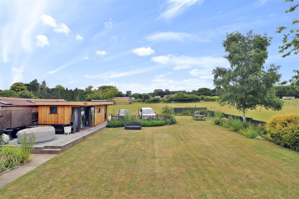 Additional property image - Shafford Cottages, Redbourn Road, St. Albans