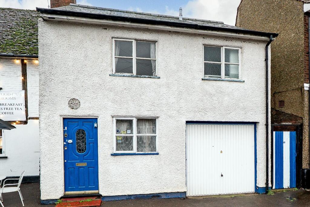 Main image of property: High Street, Sandridge, St. Albans