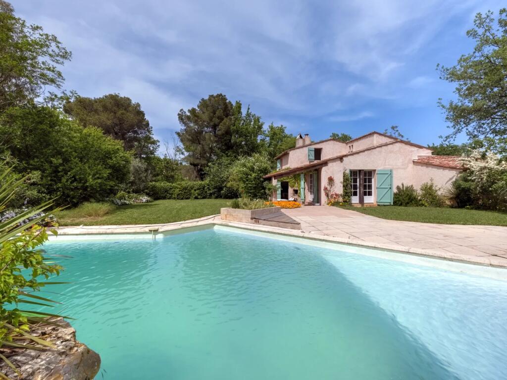 Main image of property: Provence-Alps-Cote d`Azur, Alpes-Maritimes, Le Rouret