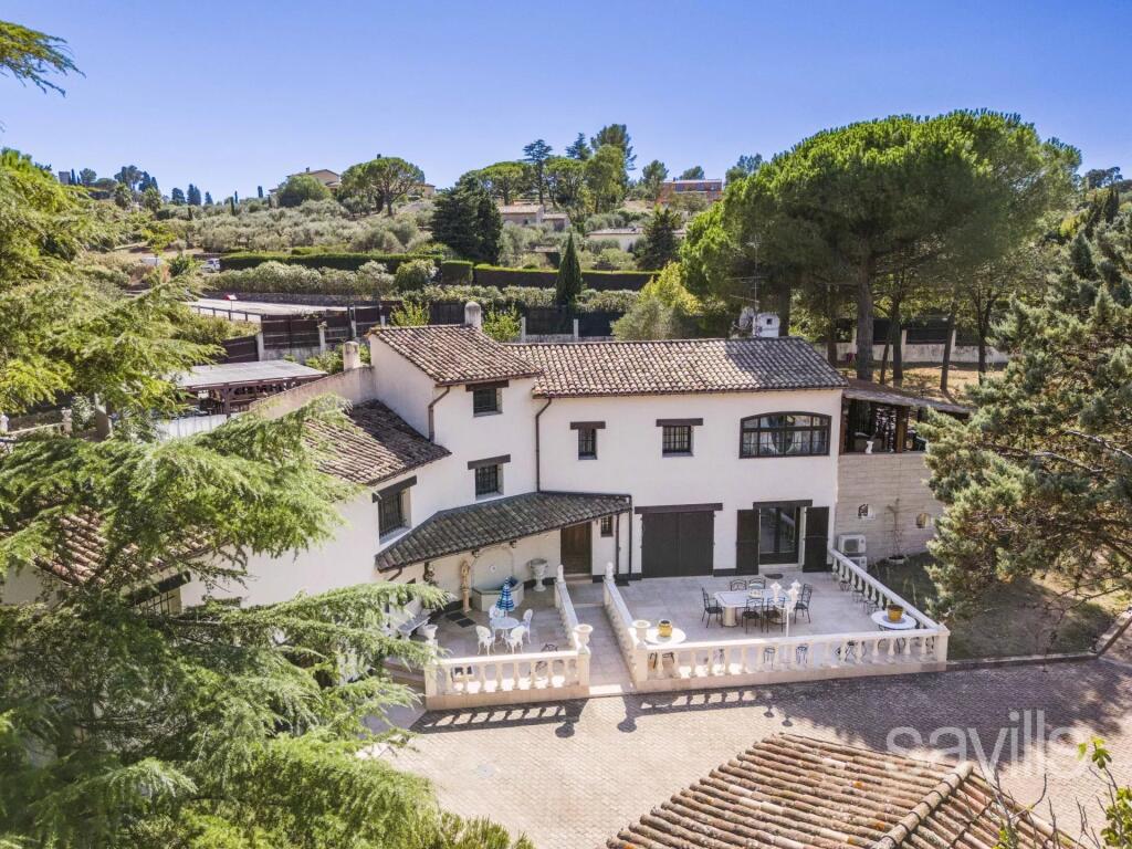 Main image of property: Provence-Alps-Cote d`Azur, Alpes-Maritimes, Mouans-Sartoux