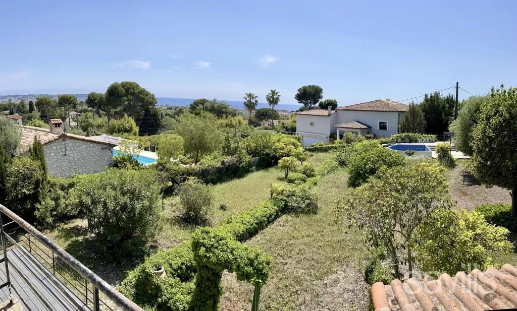 Main image of property: Provence-Alps-Cote d`Azur, Alpes-Maritimes, Vallauris