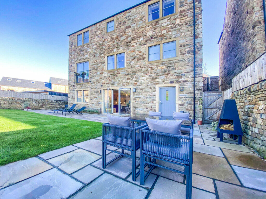Additional property image - Bishops Court, Cowpe, Rossendale