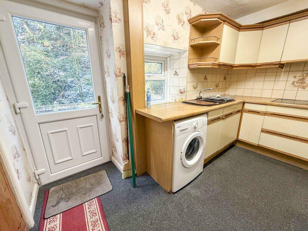 Additional property image - Burnley Road, Rawtenstall, Rossendale