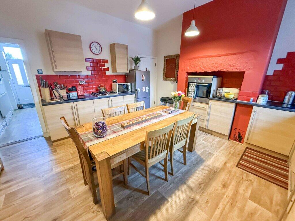 Additional property image - Blackburn Road, Haslingden, Rossendale