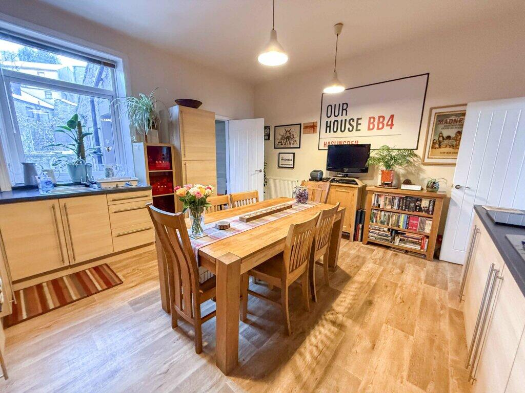 Additional property image - Blackburn Road, Haslingden, Rossendale