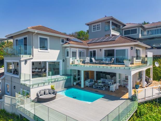 Main image of property: 7a Newsel Road, Selection Beach, Kwazulu Natal, South Africa