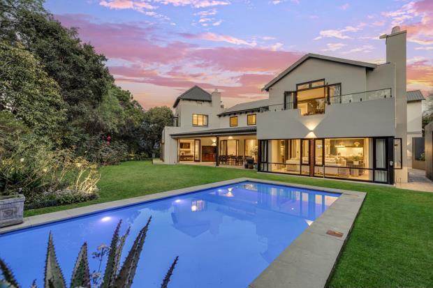 Main image of property: 75b Boundary Road, Illovo, Johannesburg, South Africa