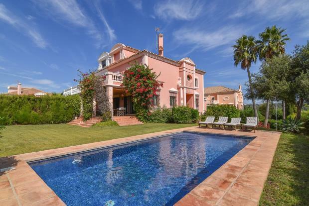 4 bed house in Sotogolf...