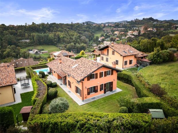 Main image of property: Strada Del Toetto, Baldissero Torinese, Turin, Piemonte