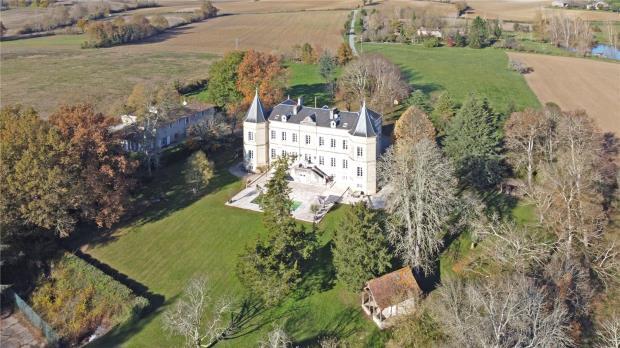 Main image of property: Lauzun, Lot-Et-Garonne, France