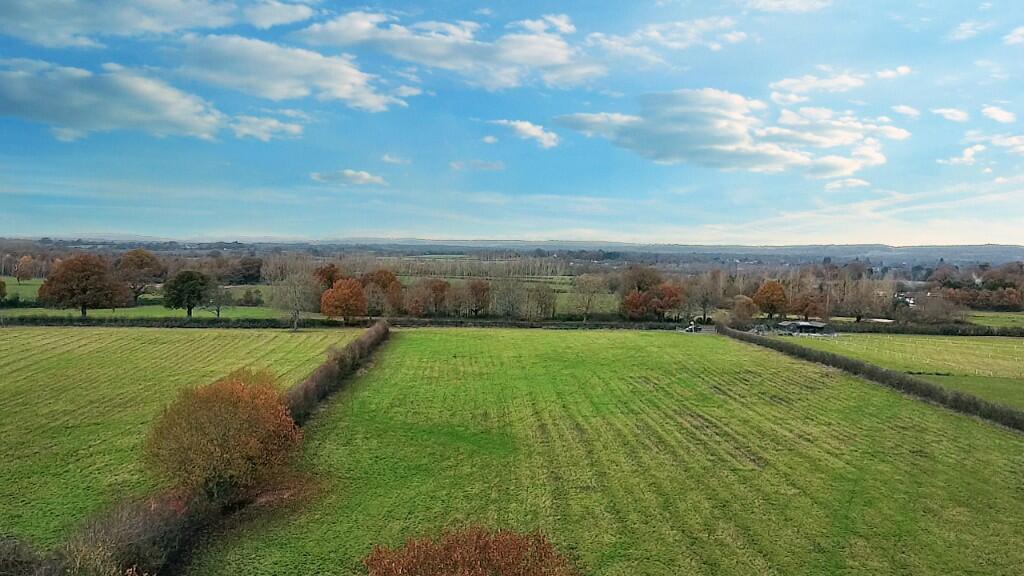 Land for sale in 5.3 acres of land on Marsh Green Road, Edenbridge