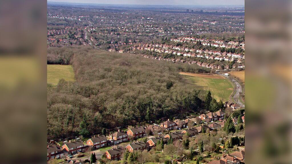 Main image of property: 4.92 acres of woodland in London