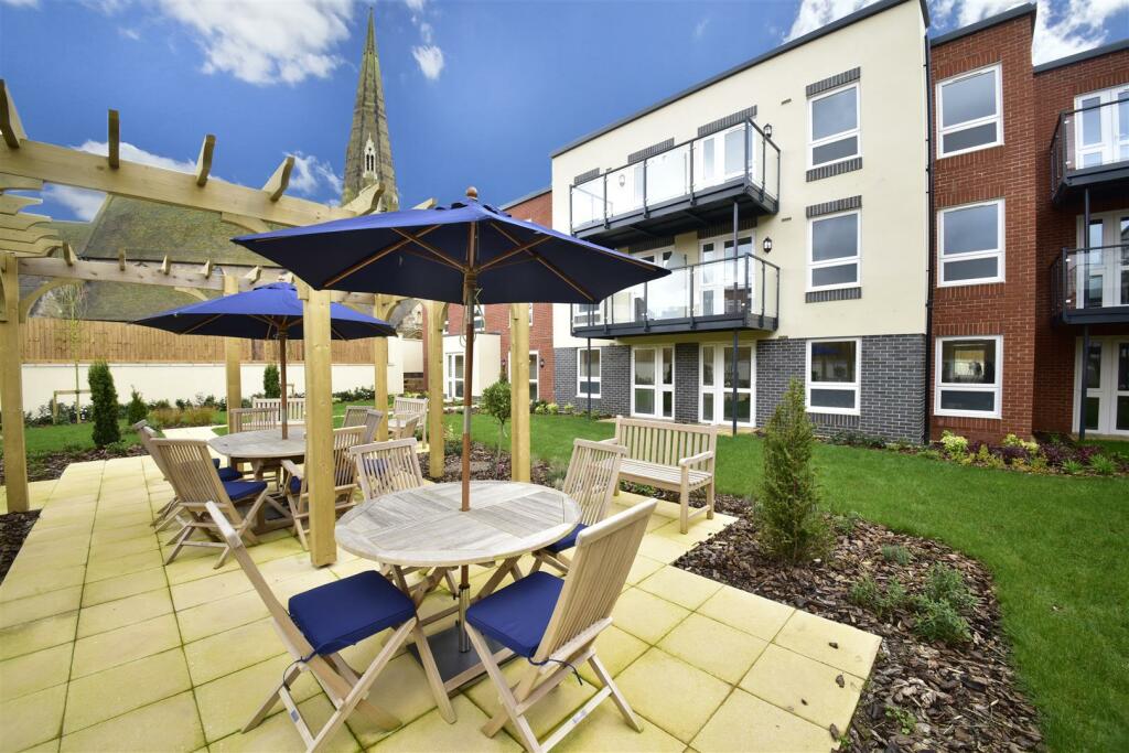 Additional property image - Highbury Lodge, Silver Street