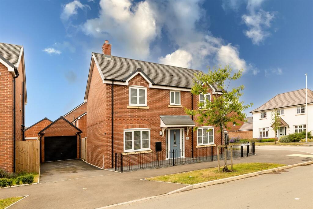 Main image of property: Bailey Avenue, Meon Vale, Stratford-Upon-Avon