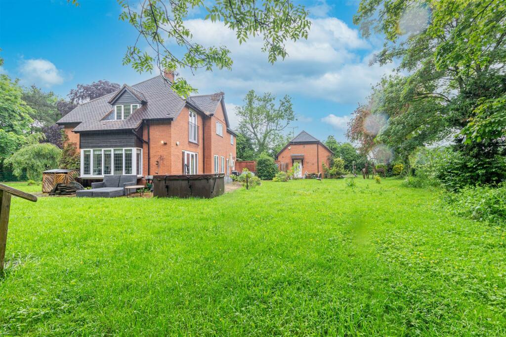 Additional property image - Benton Green Lane, Berkswell