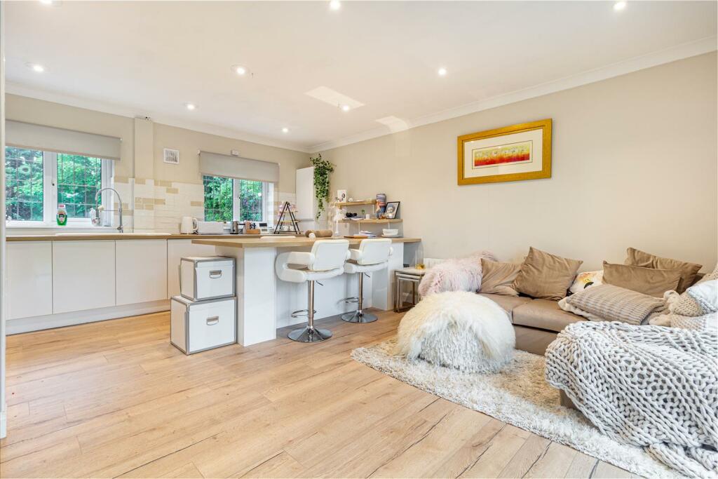 Additional property image - Benton Green Lane, Berkswell