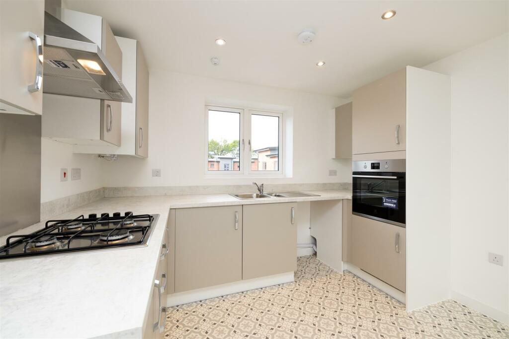 Additional property image - Meon Way Gardens, Langate Fields, Meon Vale