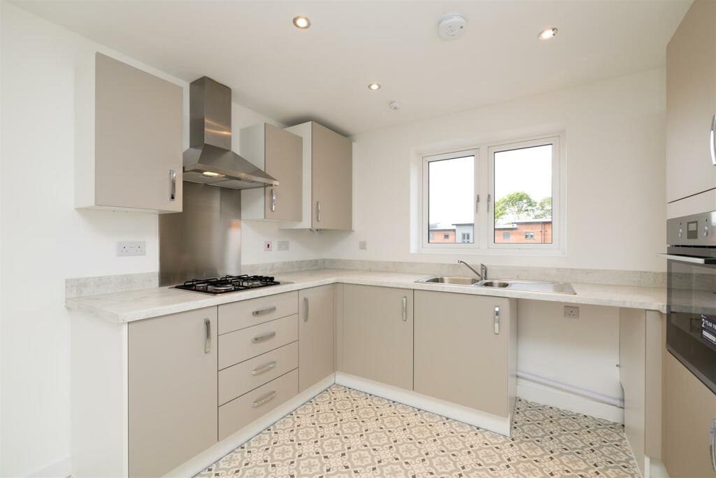 Additional property image - Meon Way Gardens, Langate Fields, Meon Vale