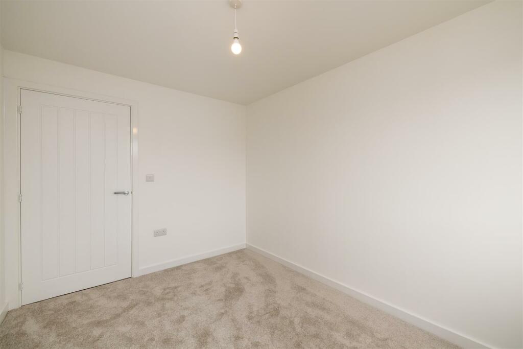 Additional property image - Meon Way Gardens, Langate Fields, Meon Vale