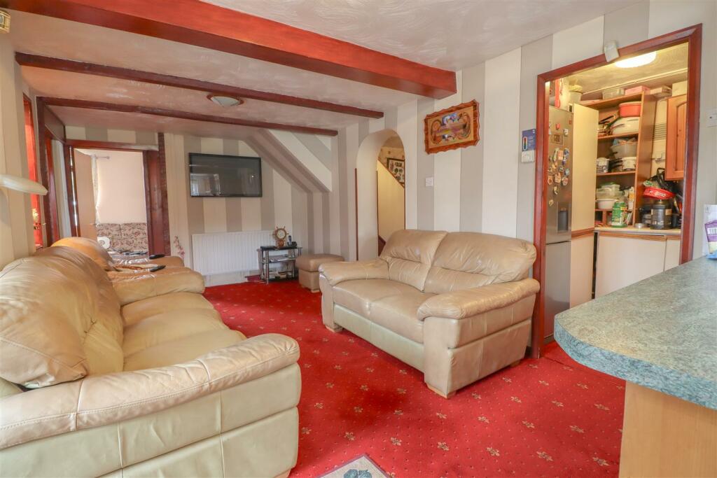 Additional property image - Melbourne Road, Bromsgrove